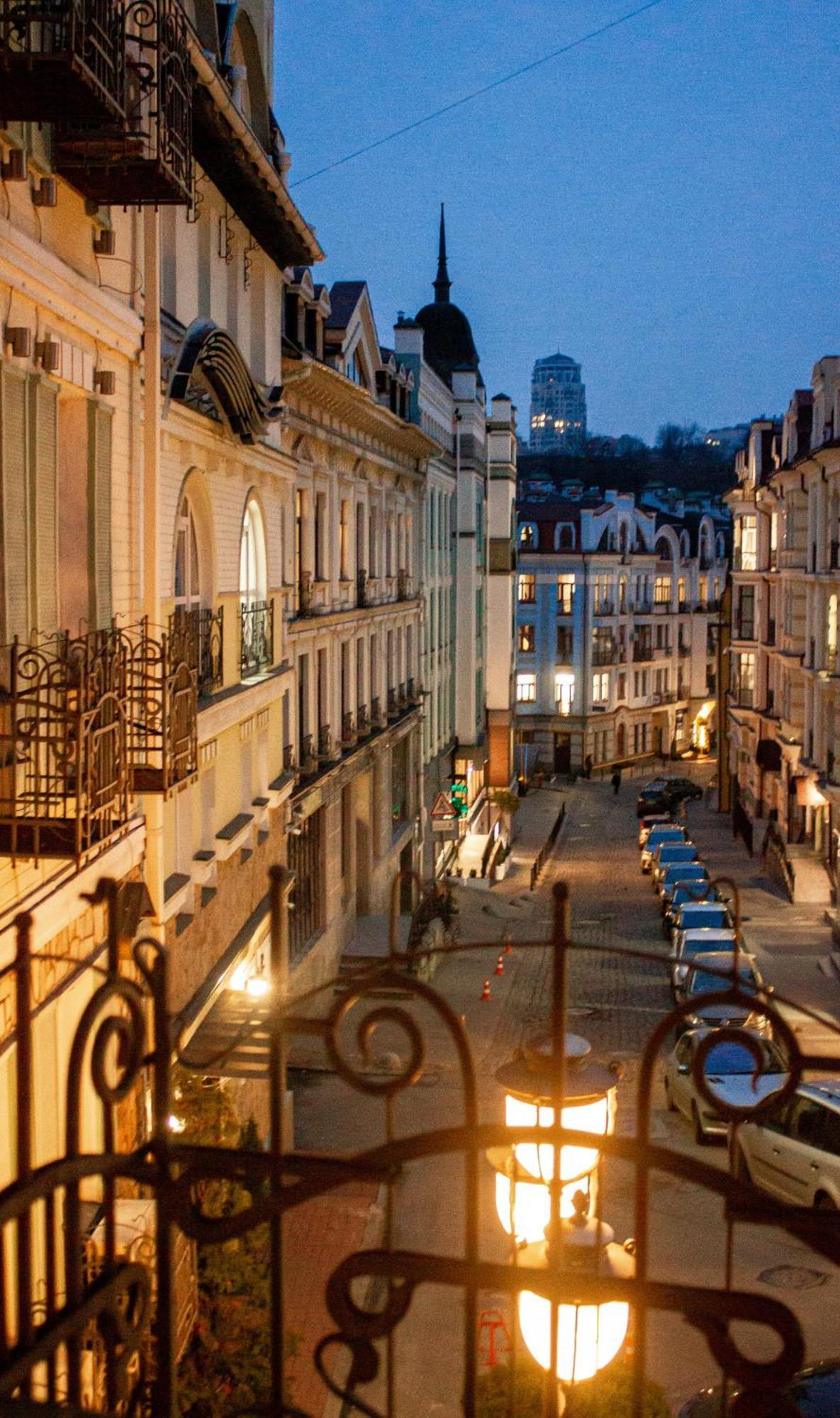 Vozdvyzhensky Boutique Hotel Kyiv Exterior photo